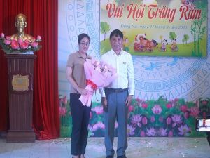 Chương trình "Vui hội trăng rằm" và Lễ Tuyên dương "Học giỏi, sống tốt" năm 2023 tại Bệnh viện Nhi đồng Đồng Nai