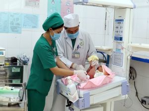 Phẫu thuật tạo hình hậu môn cho bệnh nhi không có hậu môn