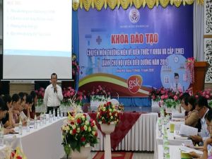 Đào tạo chuyên môn thường niên về kiến thức y khoa và cấp (CME) cho điều dưỡng
