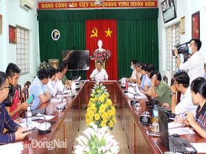Họp khẩn cách ly người nước ngoài đến Đồng Nai từ vùng có dịch