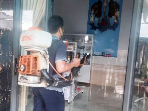 Phun hóa chất diệt muỗi diện rộng phòng, chống sốt xuất huyết