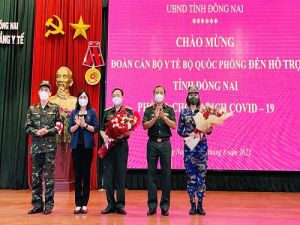 Bộ Quốc phòng cử 105 cán bộ quân y hỗ trợ Đồng Nai phòng chống dịch COVID-19