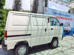 Tiếp nhận 4 xe ô tô và 3,7 ngàn kít xét nghiệm phòng chống dịch COVID-19