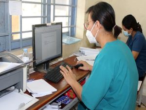 Báo cáo danh sách bệnh nhân ra viện hàng ngày để địa phương theo dõi, quản lý