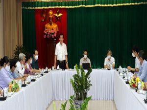 Cần kiểm soát dịch bệnh tốt để từng bước mở lại sản xuất, kinh doanh