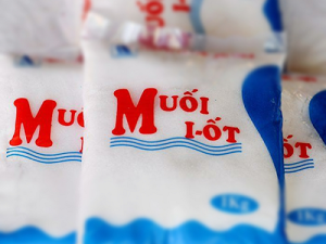 Ngày Toàn dân mua và sử dụng muối I-ốt 1-11: Vai trò quan trọng của I-ốt đối với cơ thể con người