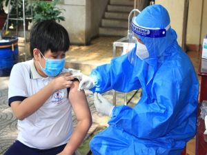 Kháng thể sau mắc COVID-19 sẽ giảm dần theo thời gian, tiêm phòng để trẻ được bảo vệ tốt hơn