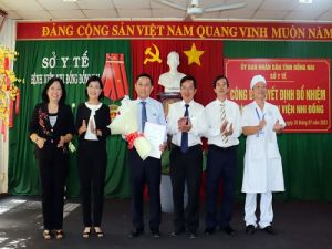 Trao quyết định bổ nhiệm lãnh đạo Bệnh viện Nhi đồng và Bệnh viện Phổi