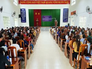 Tập huấn cho gần 500 giáo viên về phòng chống bệnh tay chân miệng