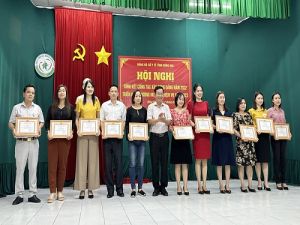 Thực hiện ứng dụng phần mềm 'Sổ tay đảng viên điện tử' trong sinh hoạt cấp ủy, chi bộ