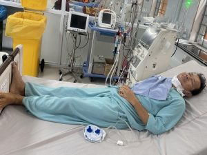 Cứu sống bệnh nhân dọa vỡ phình động mạch đùi có nhiều bệnh nền nguy hiểm