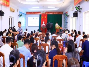 Tập huấn triển khai phần mềm thực đơn dinh dưỡng cho bà mẹ và trẻ em