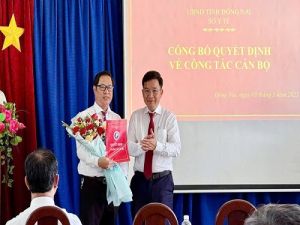 Điều động, bổ nhiệm tân Giám đốc Trung tâm Y tế thành phố Long Khánh