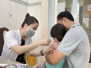 Bệnh sởi gây nhiều biến chứng nguy hiểm chưa có thuốc đặc trị, Bộ Y tế khuyến cáo 5 biện pháp phòng bệnh
