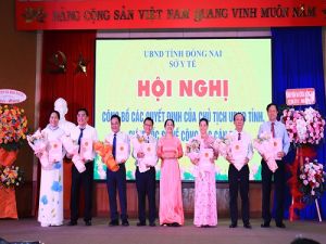 UBND tỉnh và Sở Y tế công bố quyết định về công tác cán bộ ngành Y tế