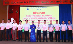 Chuyển giao Trạm Y tế xã, phường thuộc Trung tâm Y tế khu vực về UBND xã, phường quản lý