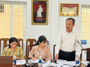 Xem xét chuyển giao, bố trí biên chế cho trạm y tế xã, phường