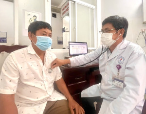 Ngày Toàn dân hiến máu tình nguyện 7/4: Bác sĩ Mai Thành Long – tấm gương hiến máu tình nguyện tiêu biểu