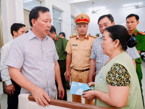 Bệnh viện Đa khoa Thống Nhất tích cực cứu chữa các nạn nhân vụ cháy xe khách