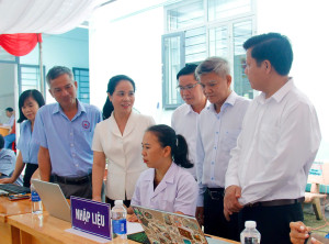 Đẩy mạnh triển khai Chiến dịch 100 ngày tạo lập, cập nhật Sổ...