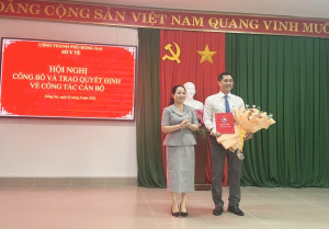 Sở Y tế Đồng Nai trao quyết định bổ nhiệm Phó Trưởng phòng An toàn thực phẩm
