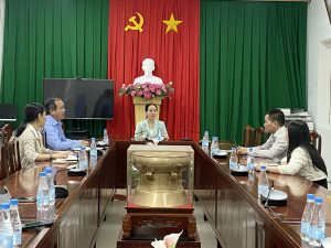 Sở Y tế, Sở Nội vụ trao đổi phương án bố trí nhân lực cho trạm y tế