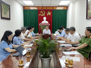 Phó Chủ tịch UBND thành phố Lê Trường Sơn yêu cầu siết chặt...