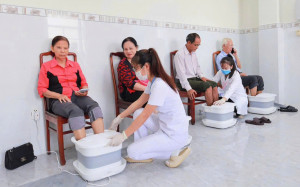 Chăm sóc sức khỏe người cao tuổi: Chủ động thích ứng với già...