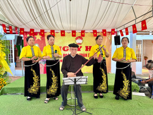 Rộn ràng Ngày hội Đại đoàn kết toàn dân tộc năm 2025, Khu dân cư Ấp Phú Lập 2