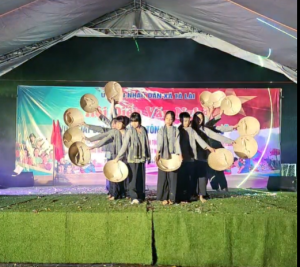 Xã Tà Lài tổ chức chương trình văn nghệ “Vòng tay đại đoàn kết – Tôn vinh người lái đò”