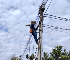 Ấp Phú Lập 6, xã Tà Lài hoàn thành công trình “Thắp sáng đường quê” bằng đèn năng lượng mặt trời