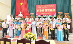 Tổ chức thành công kỳ họp thứ nhất HĐND xã Tà Lài khóa VII,...