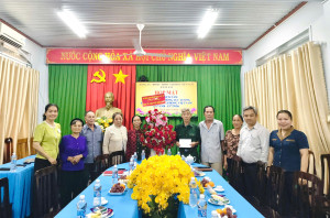 Xã Tà Lài họp mặt kỷ niệm 76 năm Ngày truyền thống lực lượng Thanh niên xung phong Việt Nam