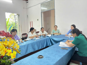 Hội Liên hiệp Phụ nữ xã Tà Lài giám sát công tác quản lý nhà...