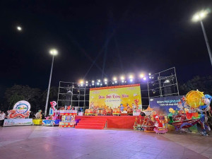 UBND PHƯỜNG TAM HIỆP TỔ CHỨC ĐÊM HỘI TRĂNG RẰM