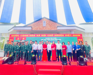 TAM PHƯỚC TIẾP NỐI TRUYỀN THỐNG ANH HÙNG, RẠNG NGỜI KHÍ THẾ TÒNG QUÂN