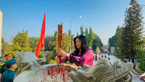 ĐẢNG UỶ- HĐND-UBND-UBMTTQ Việt Nam xã Tân An  long trọng tổ chức Lễ viếng , dâng hương, dâng hoa tại Nghĩa trang Liệt sĩ Vĩnh Cửu, Đền thờ Liệt sĩ Miền Đồng Nam bộ và các Danh tướng Miền Nam; nhà bia ghi danh các anh hùng Liệt sĩ xã Tân An