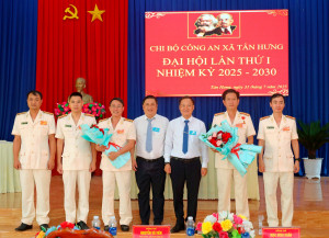 ĐẠI HỘI CHI BỘ CÔNG AN XÃ LẦN THỨ I, NHIỆM KỲ 2025–2030