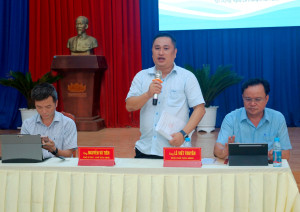 UBND XÃ TÂN HƯNG TỔ CHỨC HỘI NGHỊ GIAO BAN VỚI CÁC ẤP, GIẢI QUYẾT NHỮNG VẤN ĐỀ CẤP BÁCH