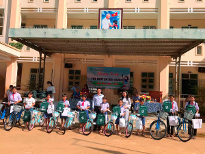 CHƯƠNG TRÌNH “TIẾP BƯỚC CHO EM ĐẾN TRƯỜNG” TẠI TRƯỜNG TIỂU HỌC - THCS AN KHƯƠNG