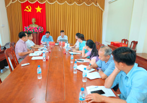 THÁO GỠ KHÓ KHĂN CHO TRUNG TÂM DỊCH VỤ TỔNG HỢP TÂN HƯNG