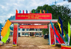 LỊCH LÀM VIỆC UBND XÃ TÂN HƯNG Tuần 48 năm 2025