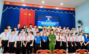 TUỔI TRẺ TÂN HƯNG TỔ CHỨC HỘI NGHỊ TUYÊN TRUYỀN PHÁP LUẬT HƯỞNG ỨNG NGÀY PHÁP LUẬT VIỆT NAM.