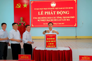 TÂN HƯNG TỔ CHỨC ỦNG HỘ ĐỒNG BÀO BỊ THIỆT HẠI DO MƯA LŨ