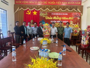 VĂN PHÒNG HỘI THÁNH TIN LÀNH LIÊN HỮU CƠ ĐỐC ĐẾN THĂM, CHÚC...