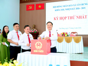 XÃ TÂN HƯNG: TỔ CHỨC THÀNH CÔNG KỲ HỌP THỨ NHẤT HĐND XÃ KHÓA XIII, NHIỆM KỲ 2026 - 2031