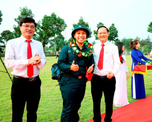 THANH NIÊN TÂN HƯNG LÊN ĐƯỜNG THỰC HIỆN NGHĨA VỤ BẢO VỆ TỔ QUỐC