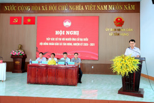 TIẾP XÚC CỬ TRI VỚI NGƯỜI ỨNG CỬ ĐẠI BIỂU HĐND XÃ TẠI ĐƠN VỊ BẦU CỬ SỐ 2