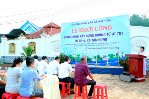 XÃ TÂN HƯNG KHỞI CÔNG NÂNG CẤP TUYẾN ĐƯỜNG HƯỞNG ỨNG ĐỢT THI ĐUA ĐẶC BIỆT 500 NGÀY ĐÊM