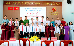 HĐND XÃ TÂN HƯNG THÔNG QUA NHIỀU NGHỊ QUYẾT QUAN TRỌNG TẠI KỲ HỌP THƯỜNG LỆ GIỮA NĂM 2026